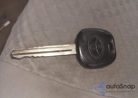 2008 Toyota Camry z USA, uszkodzony, nr VIN 4T1BE46K08U197536